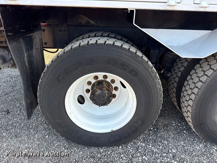 image for item EG8881 2012 Freightliner Business Class M2 crane truck