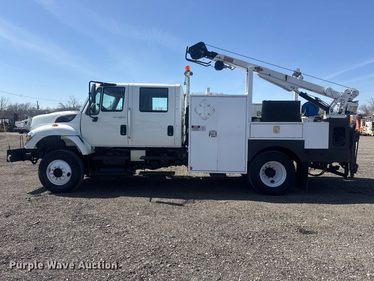 image for item EG8892 2011 International  7500 utility / service truck