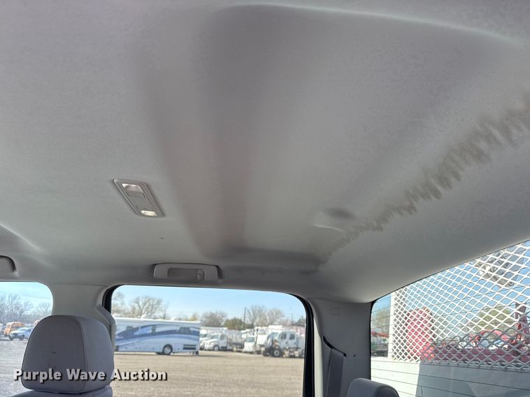 image for item EG8893 2015 Chevrolet Silverado 3500 Crew Cab utility bed pickup truck