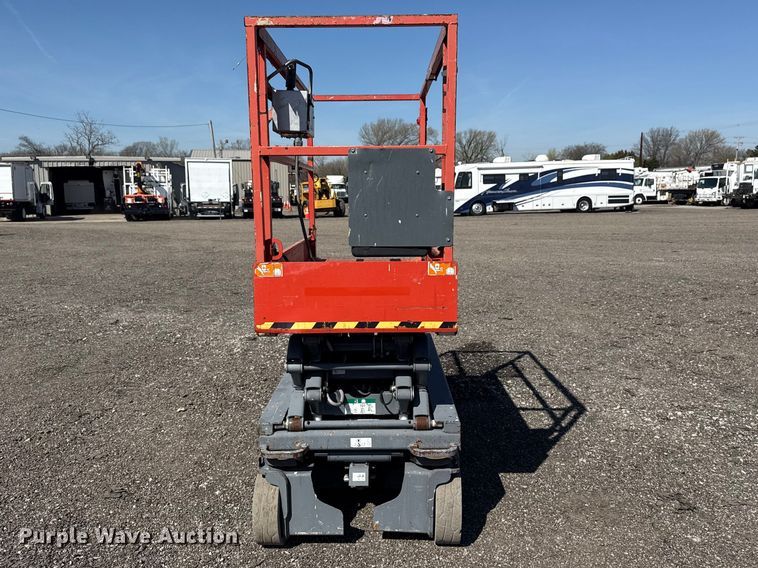 image for item EG8902 Skyjack SJIII-219 scissor lift
