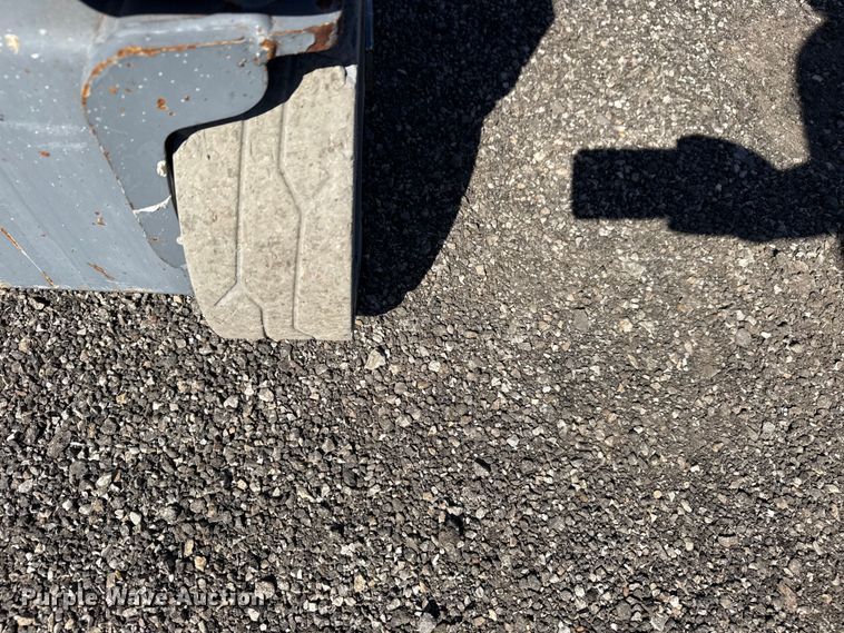 image for item EG8902 Skyjack SJIII-219 scissor lift