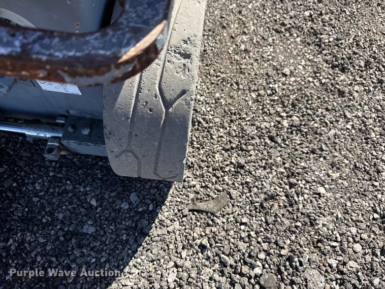 image for item EG8902 Skyjack SJIII-219 scissor lift