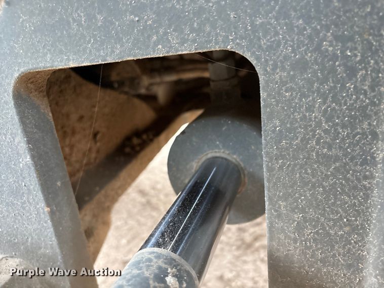 image for item EJ3410 2018 Wacker Neuson RC70 single drum vibratory roller