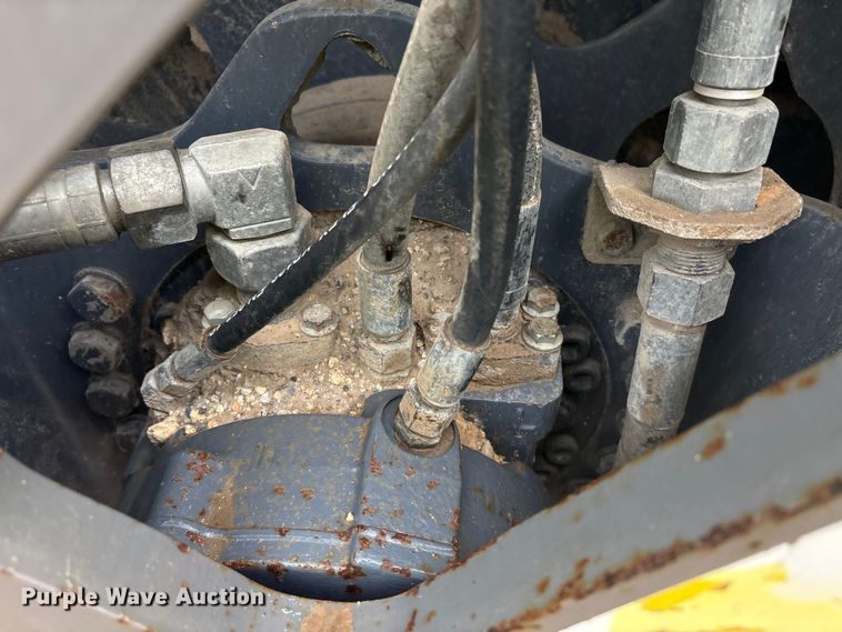 image for item EJ3410 2018 Wacker Neuson RC70 single drum vibratory roller