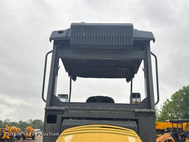 image for item EJ3410 2018 Wacker Neuson RC70 single drum vibratory roller