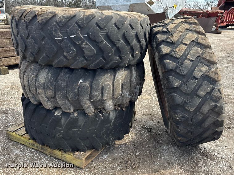 image for item EJ7809 (4) 17.5R25 tires and wheels