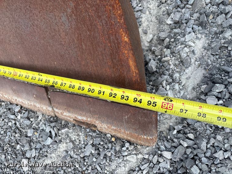 image for item EM0062 1999 Case 550G dozer