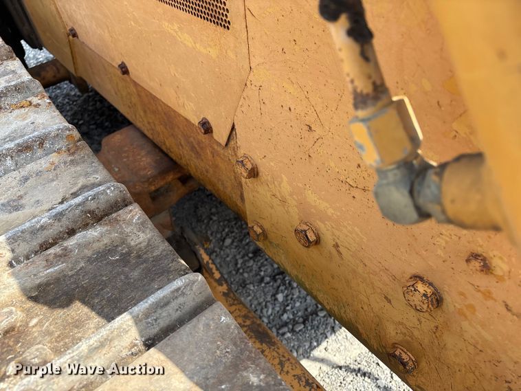 image for item EM0062 1999 Case 550G dozer