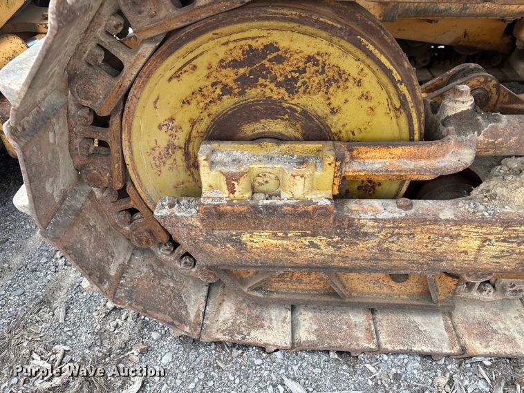 image for item EM0062 1999 Case 550G dozer