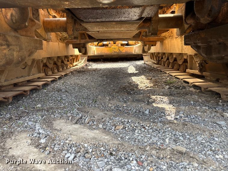 image for item EM0062 1999 Case 550G dozer