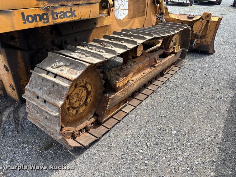 image for item EM0062 1999 Case 550G dozer