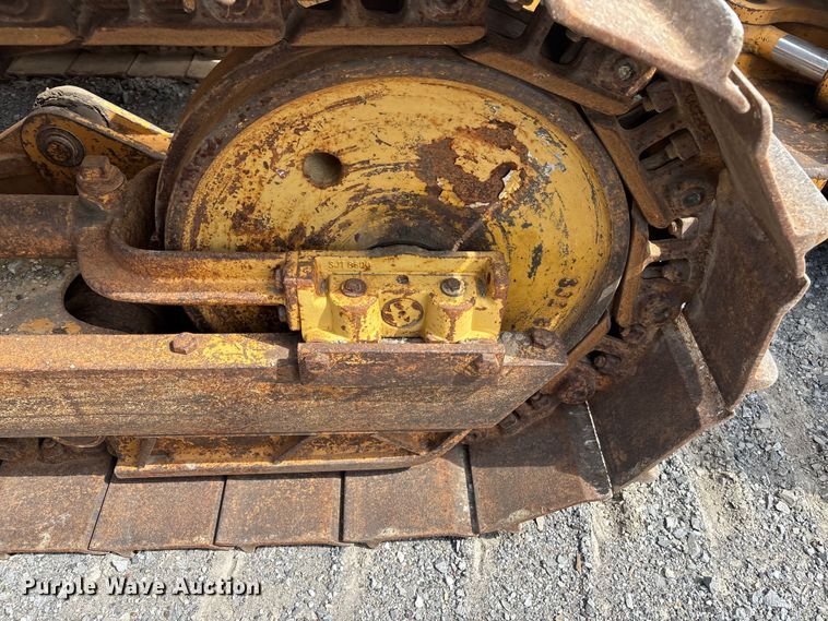 image for item EM0062 1999 Case 550G dozer