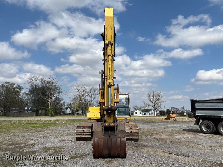 image for item EM0063 Kobelco SK220LC excavator