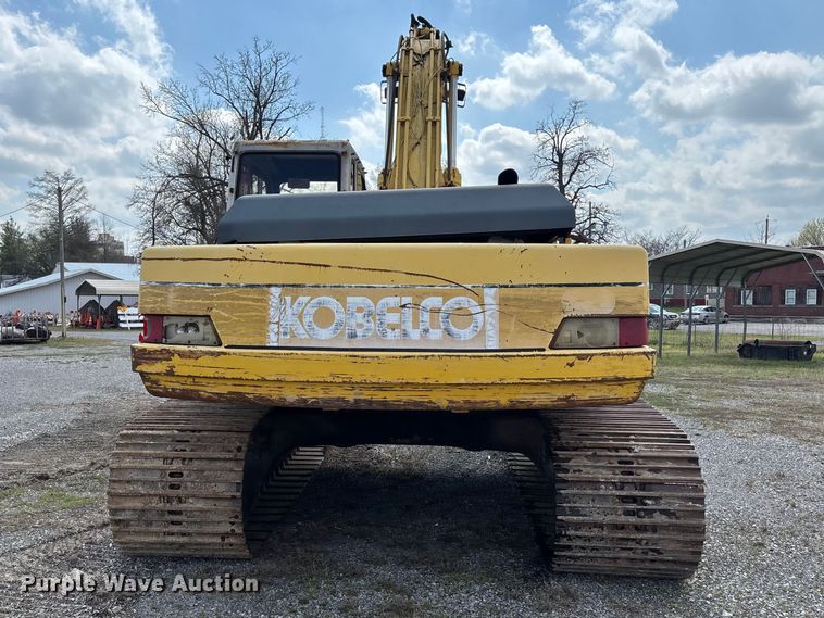 image for item EM0063 Kobelco SK220LC excavator