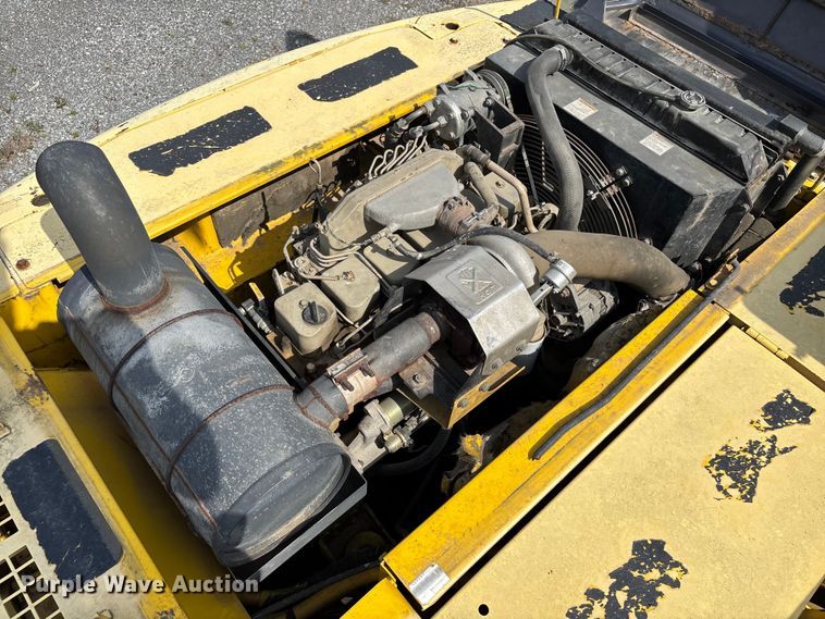 image for item EM0063 Kobelco SK220LC excavator