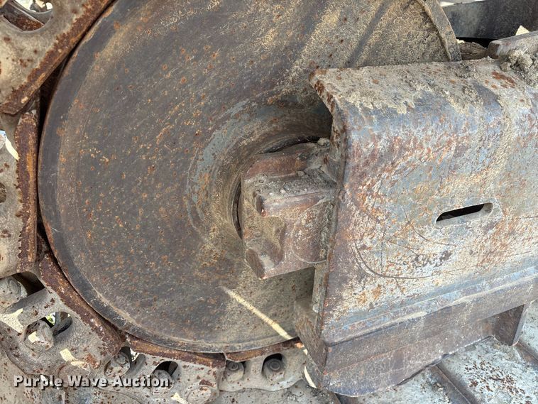 image for item EM0063 Kobelco SK220LC excavator