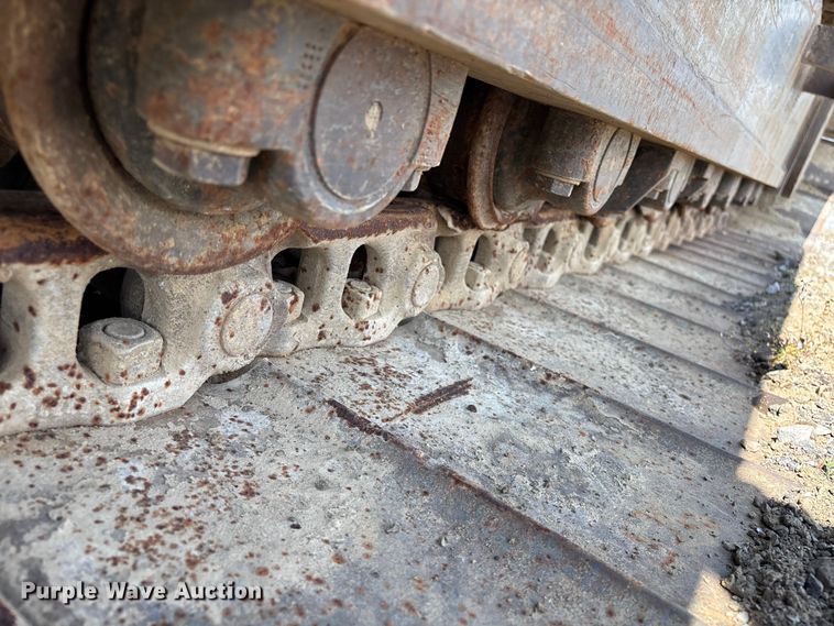 image for item EM0063 Kobelco SK220LC excavator