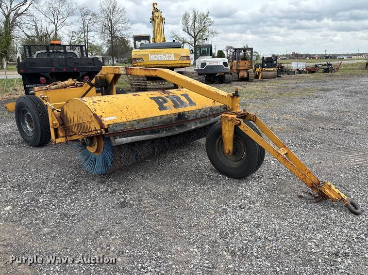 image for item EM0065 MB broom