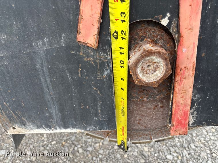 image for item EM0069 Diamond Products concrete saw