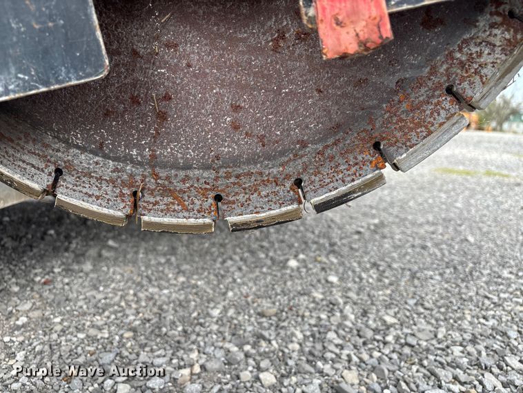 image for item EM0069 Diamond Products concrete saw