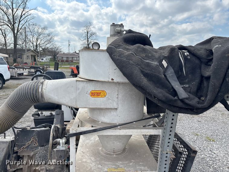 image for item EM0069 Diamond Products concrete saw