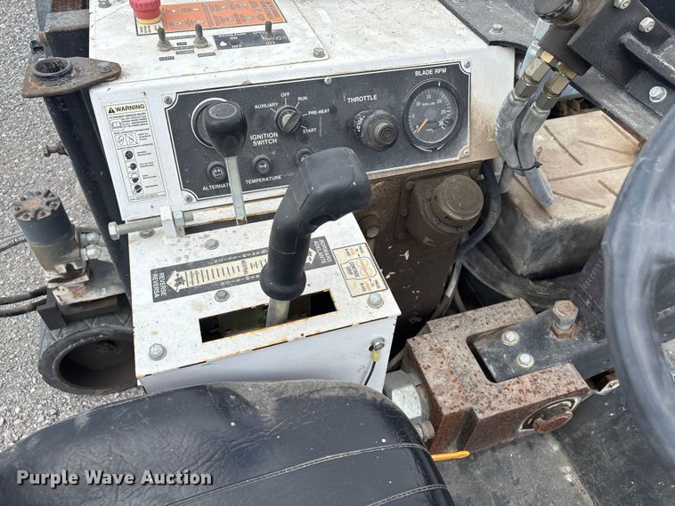 image for item EM0069 Diamond Products concrete saw