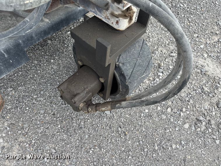 image for item EM0069 Diamond Products concrete saw