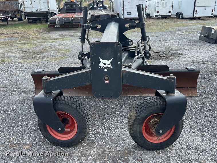 image for item EM0072 2011 Bobcat Grader 108 skid steer grader
