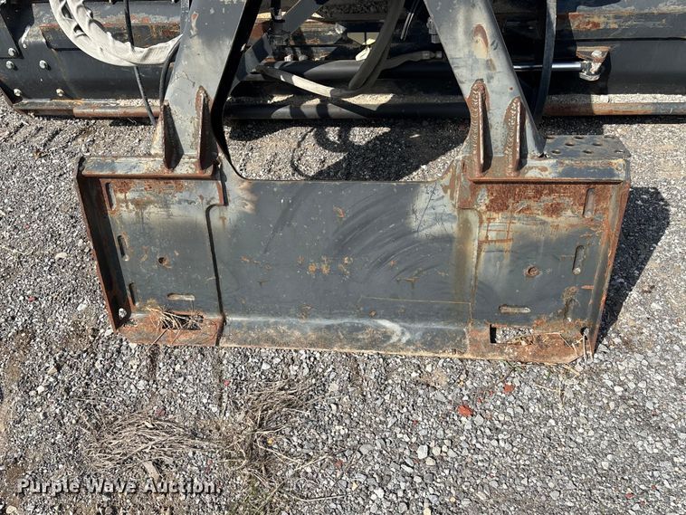 image for item EM0072 2011 Bobcat Grader 108 skid steer grader