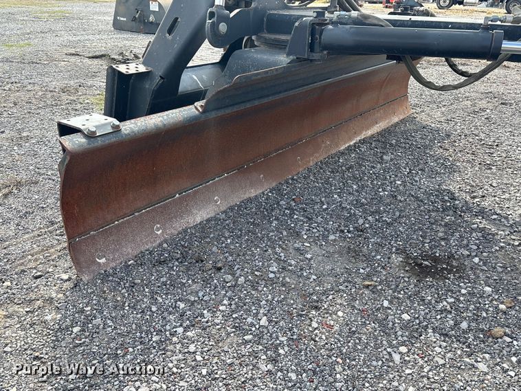 image for item EM0072 2011 Bobcat Grader 108 skid steer grader