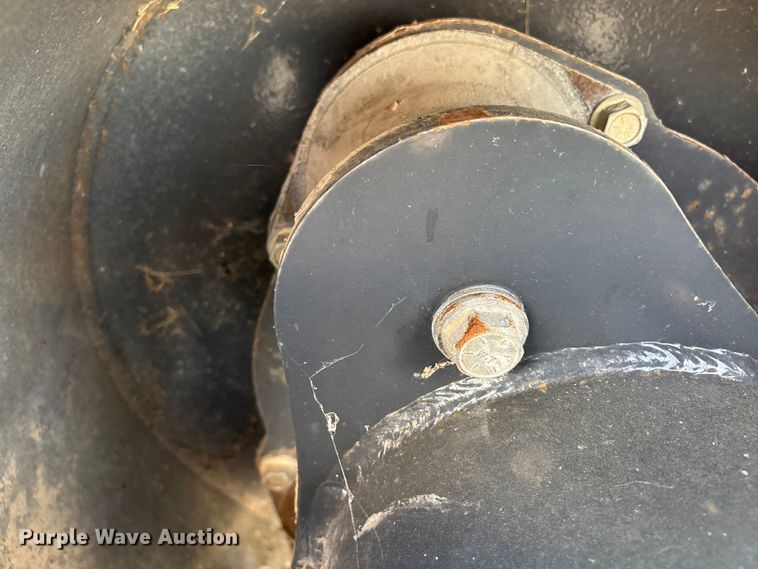 image for item EM0073 2014 Bobcat Roller 73 skid steer vibratory roller