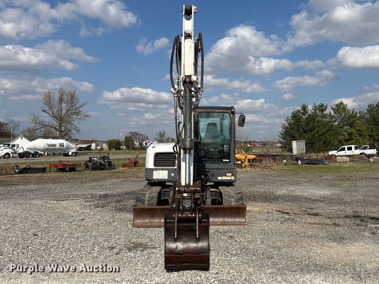 image for item EM0077 2011 Bobcat E80 mini excavator