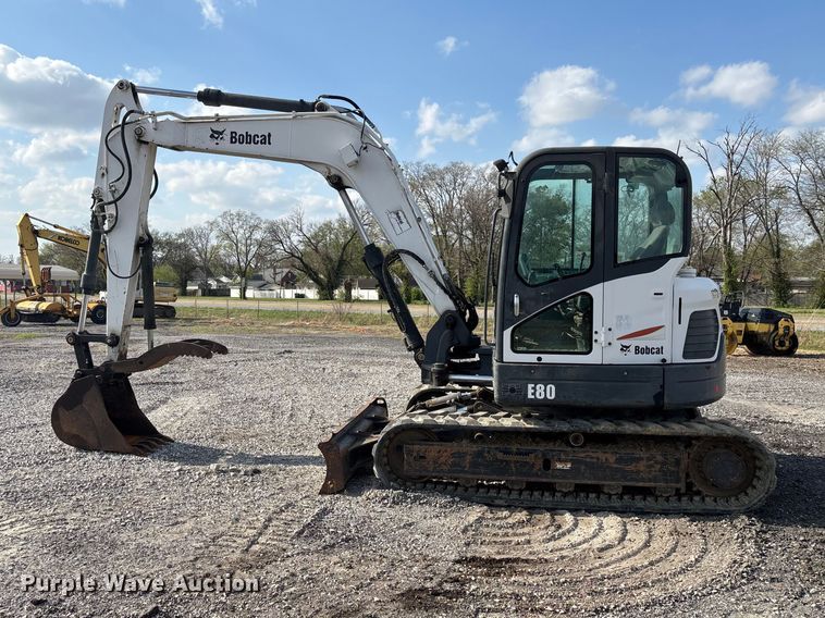 image for item EM0077 2011 Bobcat E80 mini excavator