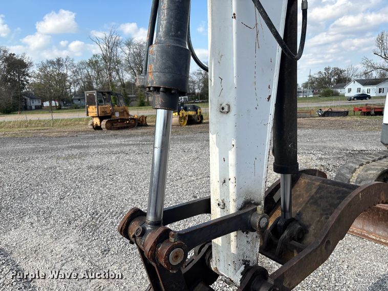 image for item EM0077 2011 Bobcat E80 mini excavator