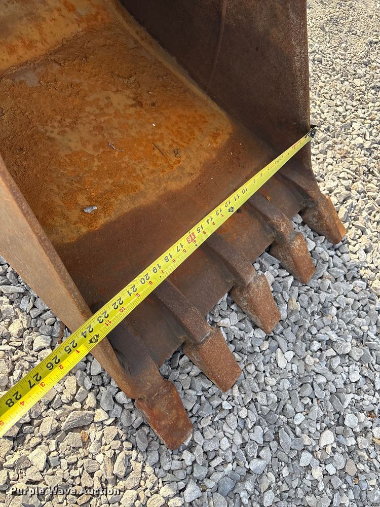 image for item EM0077 2011 Bobcat E80 mini excavator