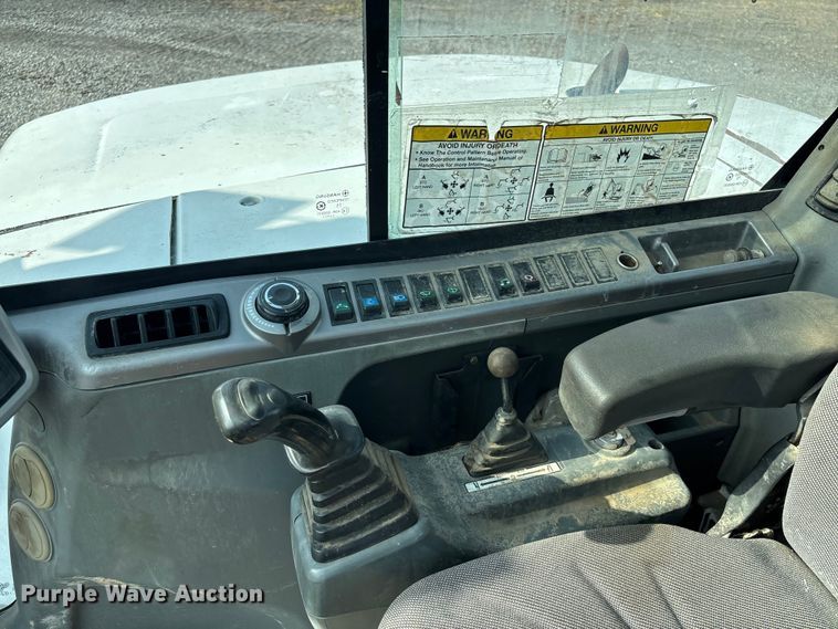 image for item EM0077 2011 Bobcat E80 mini excavator