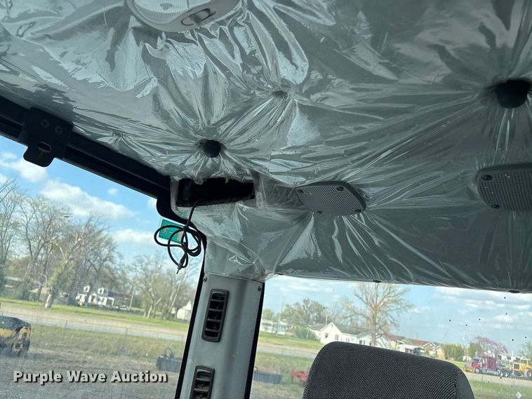 image for item EM0077 2011 Bobcat E80 mini excavator