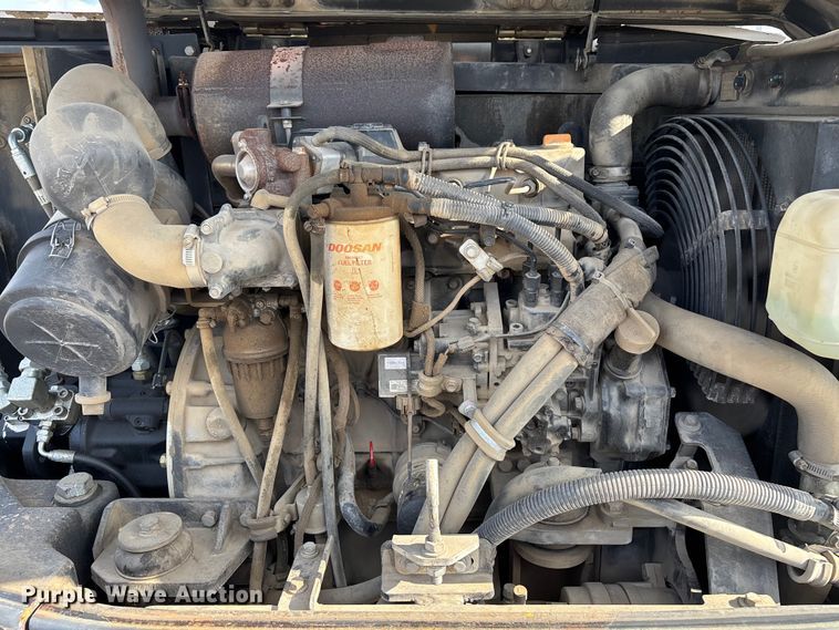 image for item EM0077 2011 Bobcat E80 mini excavator