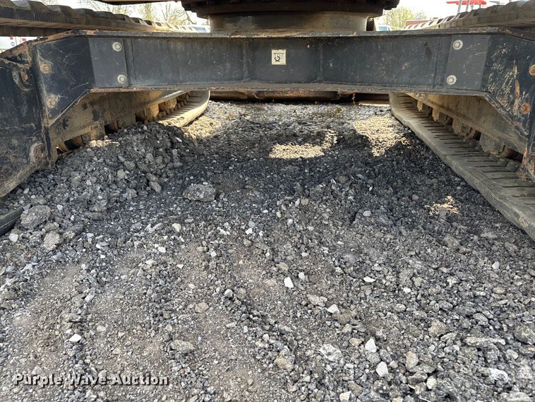 image for item EM0077 2011 Bobcat E80 mini excavator