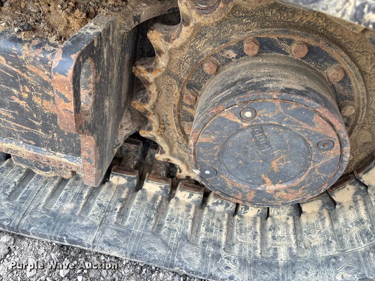 image for item EM0077 2011 Bobcat E80 mini excavator