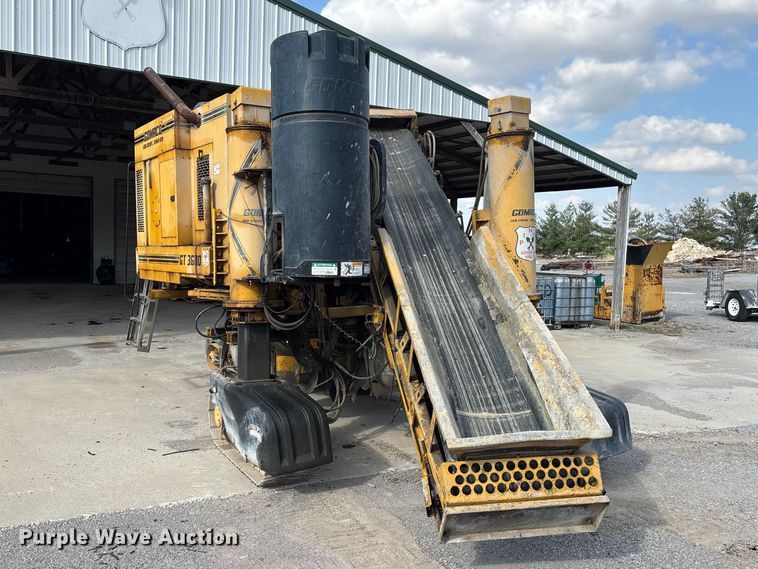 image for item EM0078 Gomaco GT-3600 slipform paver