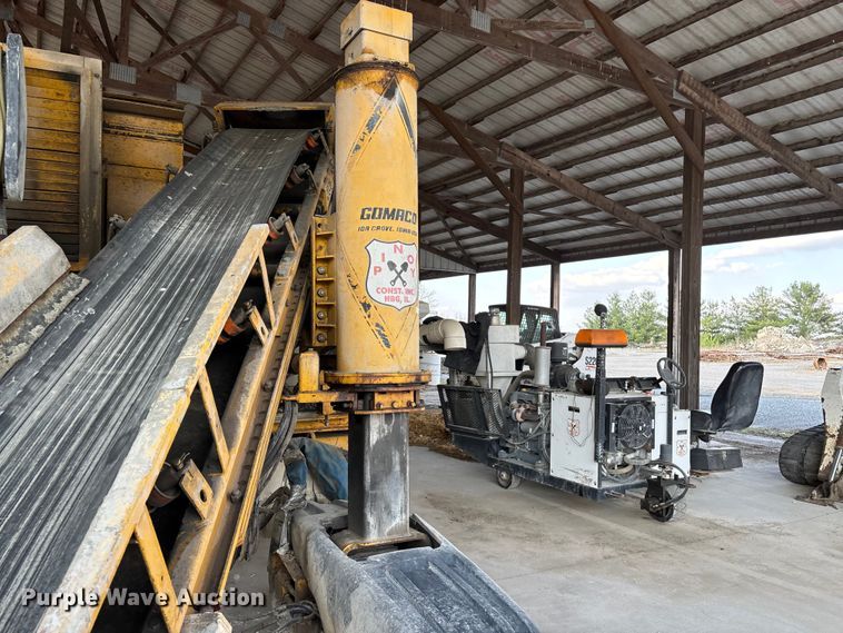 image for item EM0078 Gomaco GT-3600 slipform paver