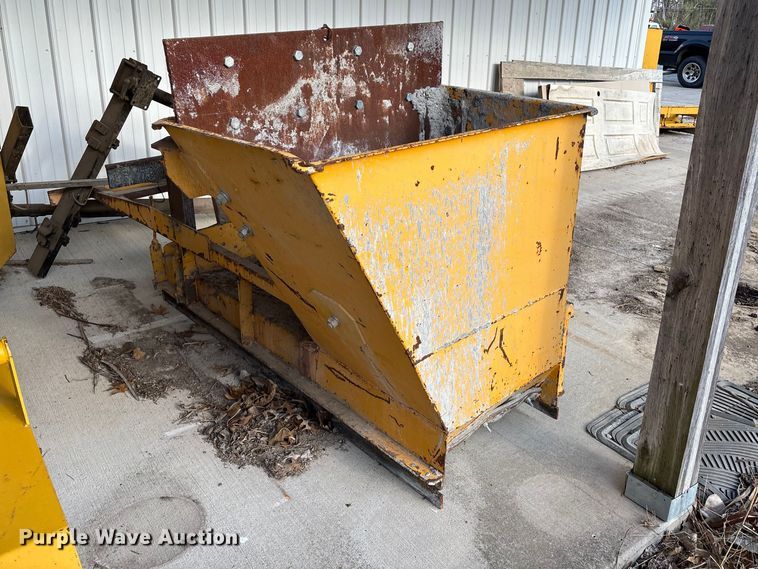 image for item EM0078 Gomaco GT-3600 slipform paver