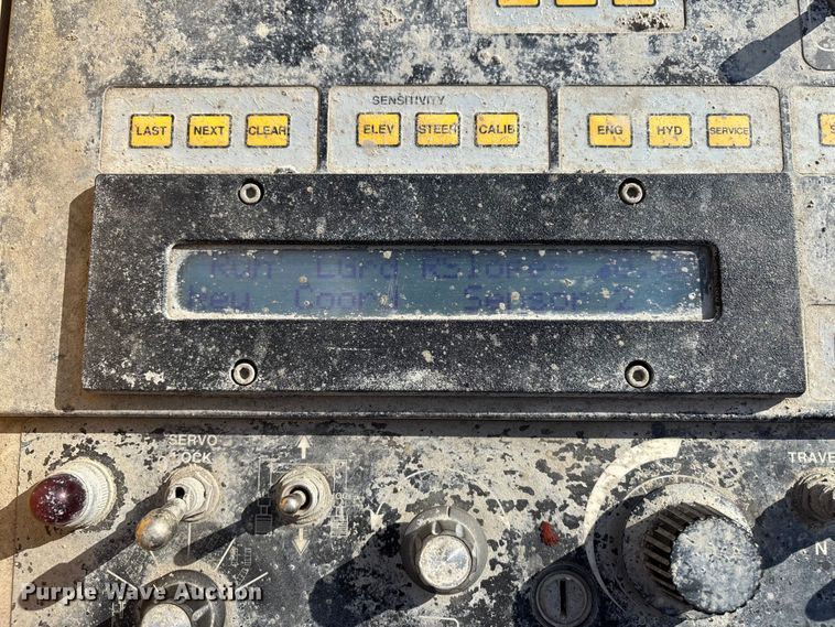 image for item EM0078 Gomaco GT-3600 slipform paver