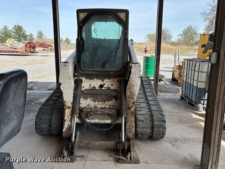 image for item EM0079 2008 Bobcat T250 skid steer loader