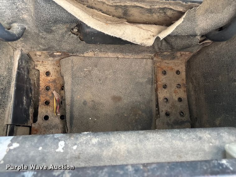 image for item EM0079 2008 Bobcat T250 skid steer loader