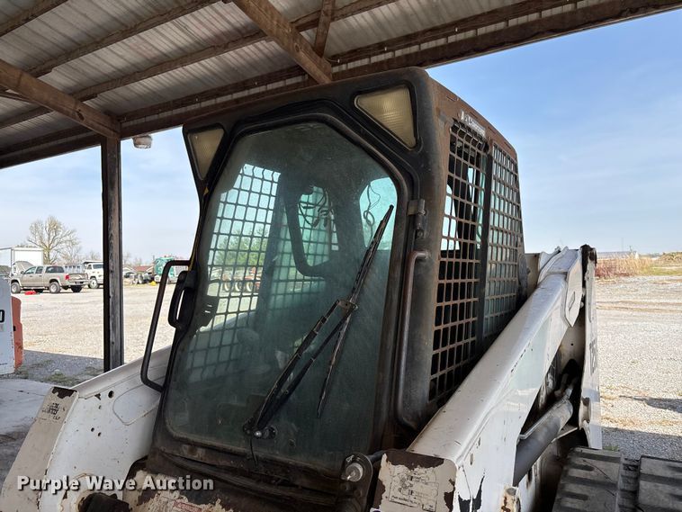 image for item EM0079 2008 Bobcat T250 skid steer loader