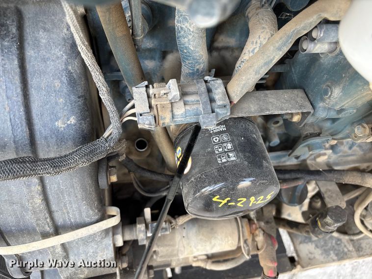 image for item EM0079 2008 Bobcat T250 skid steer loader