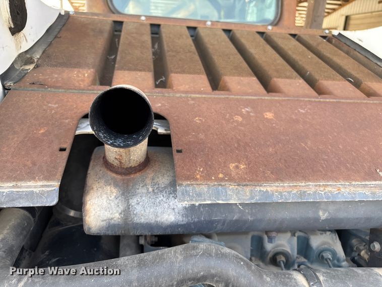 image for item EM0079 2008 Bobcat T250 skid steer loader