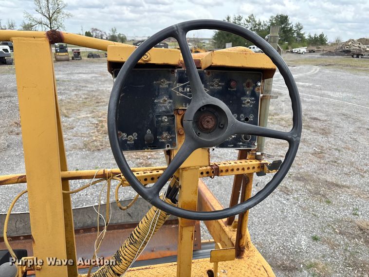 image for item EM0089 Blaw Knox RW 195C road widener